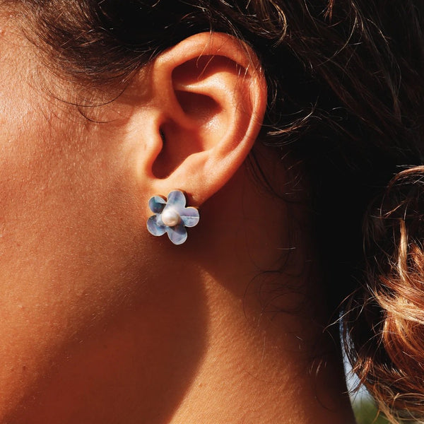 Wolf and Moon | mini bloom stud earrings | blue pearl - model close