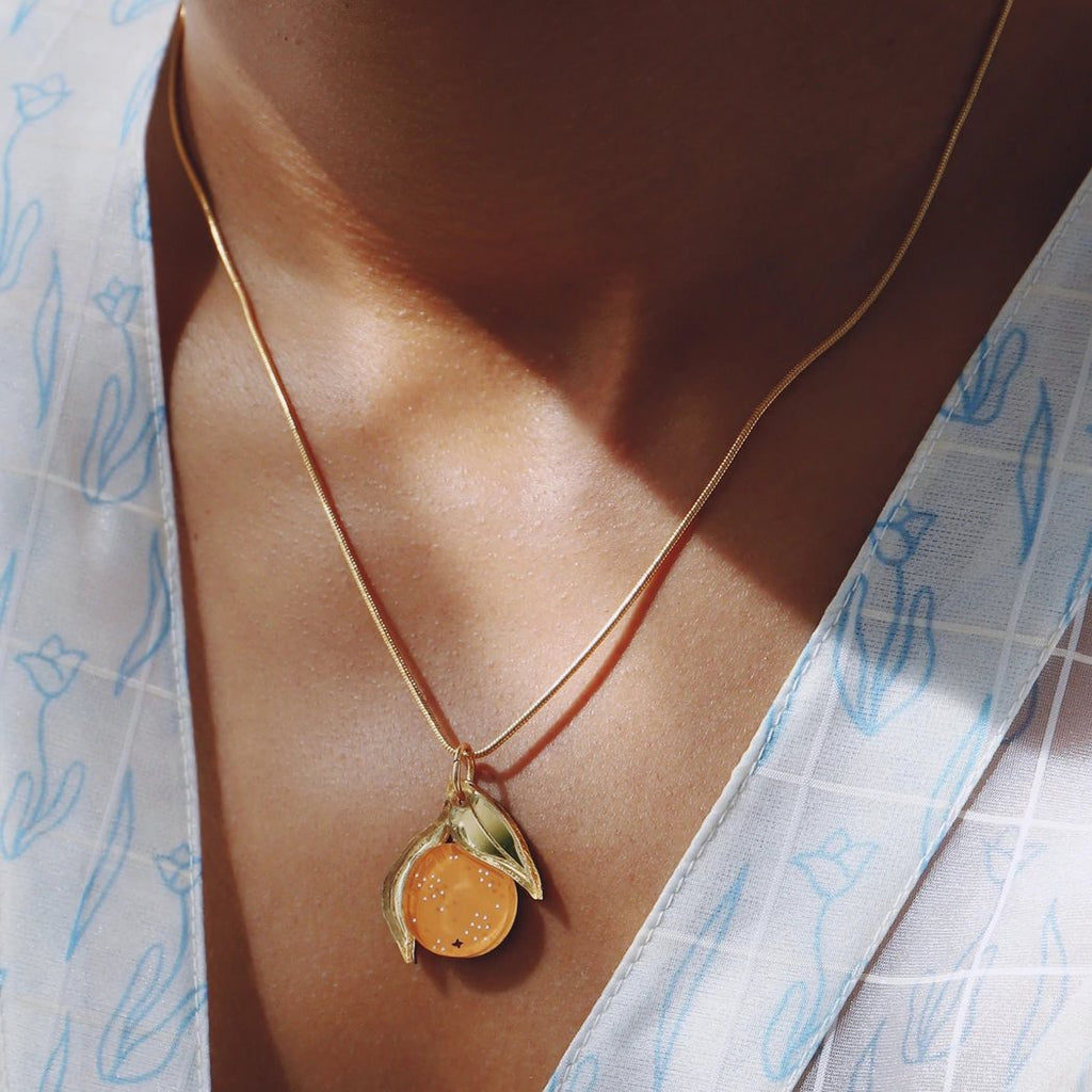 Wolf and Moon | orange necklace - close